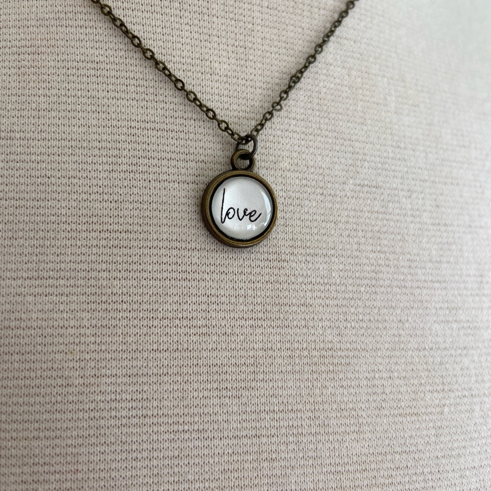 NWT Love Pendant Necklace‎